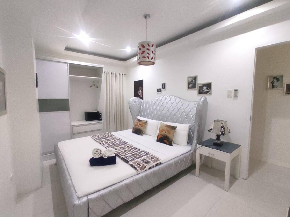 2Br Condo At Kandi Tower 2 Angeles Exteriör bild