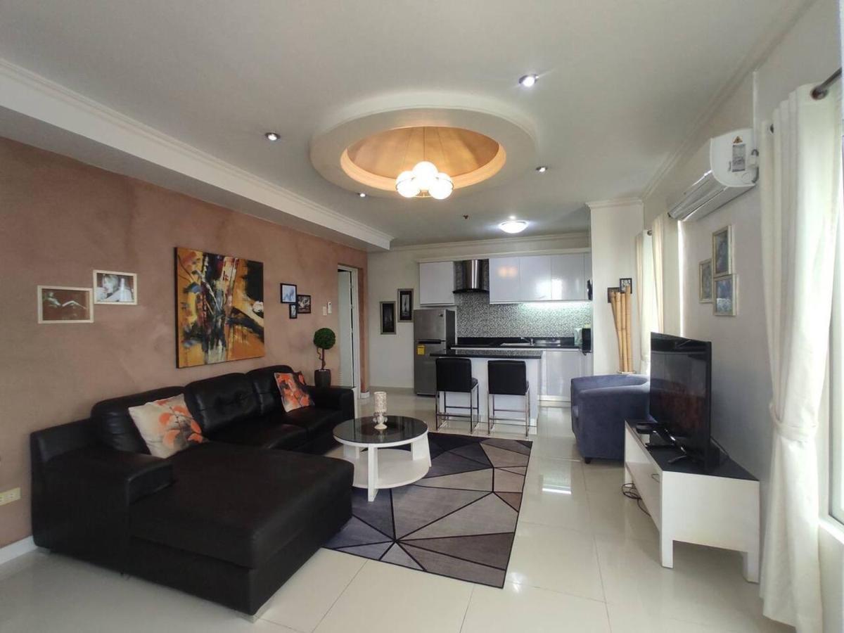 2Br Condo At Kandi Tower 2 Angeles Exteriör bild