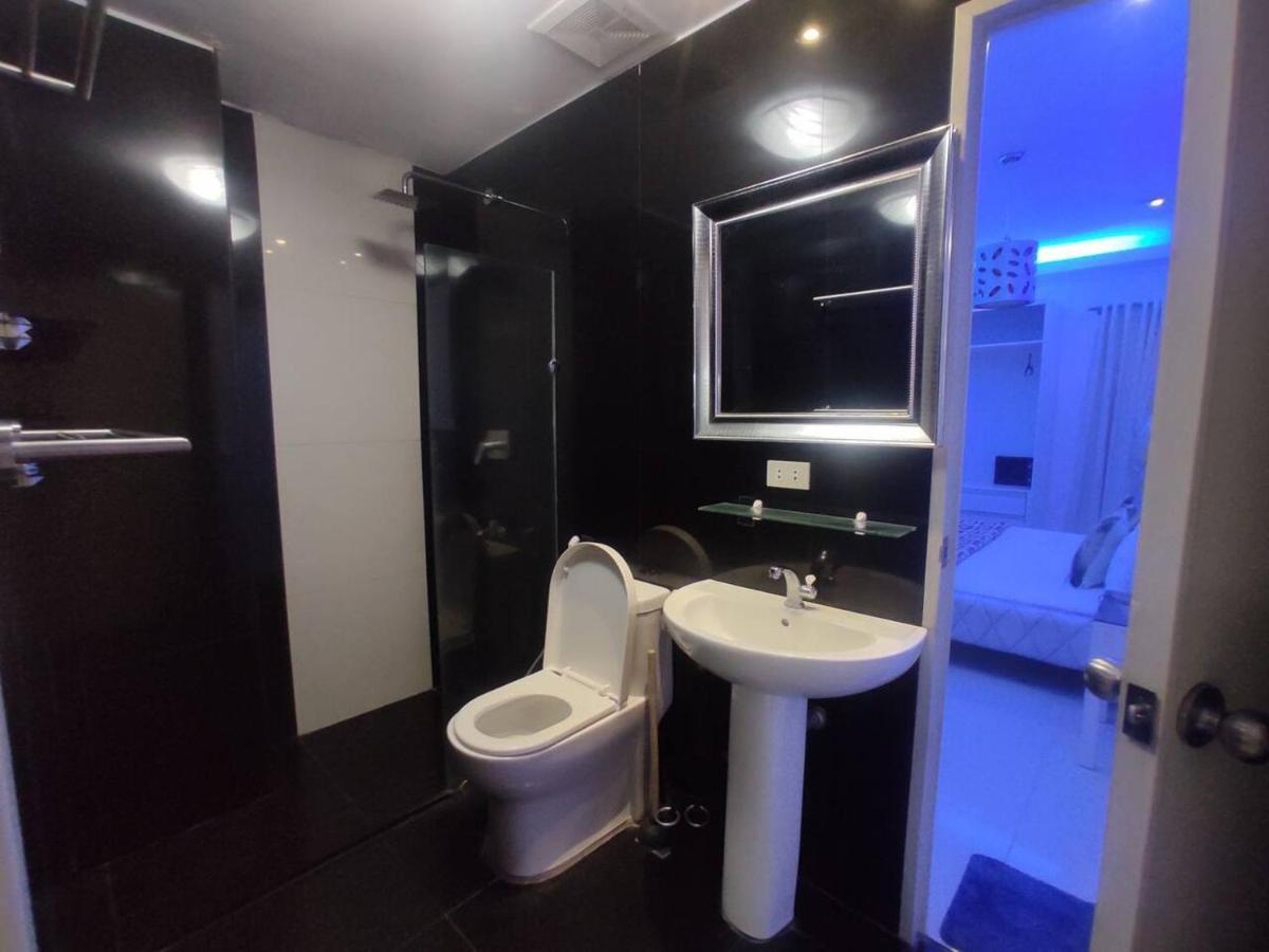 2Br Condo At Kandi Tower 2 Angeles Exteriör bild