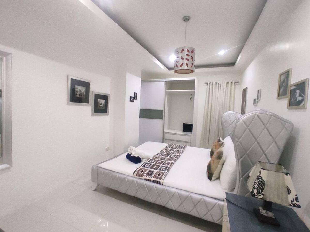 2Br Condo At Kandi Tower 2 Angeles Exteriör bild