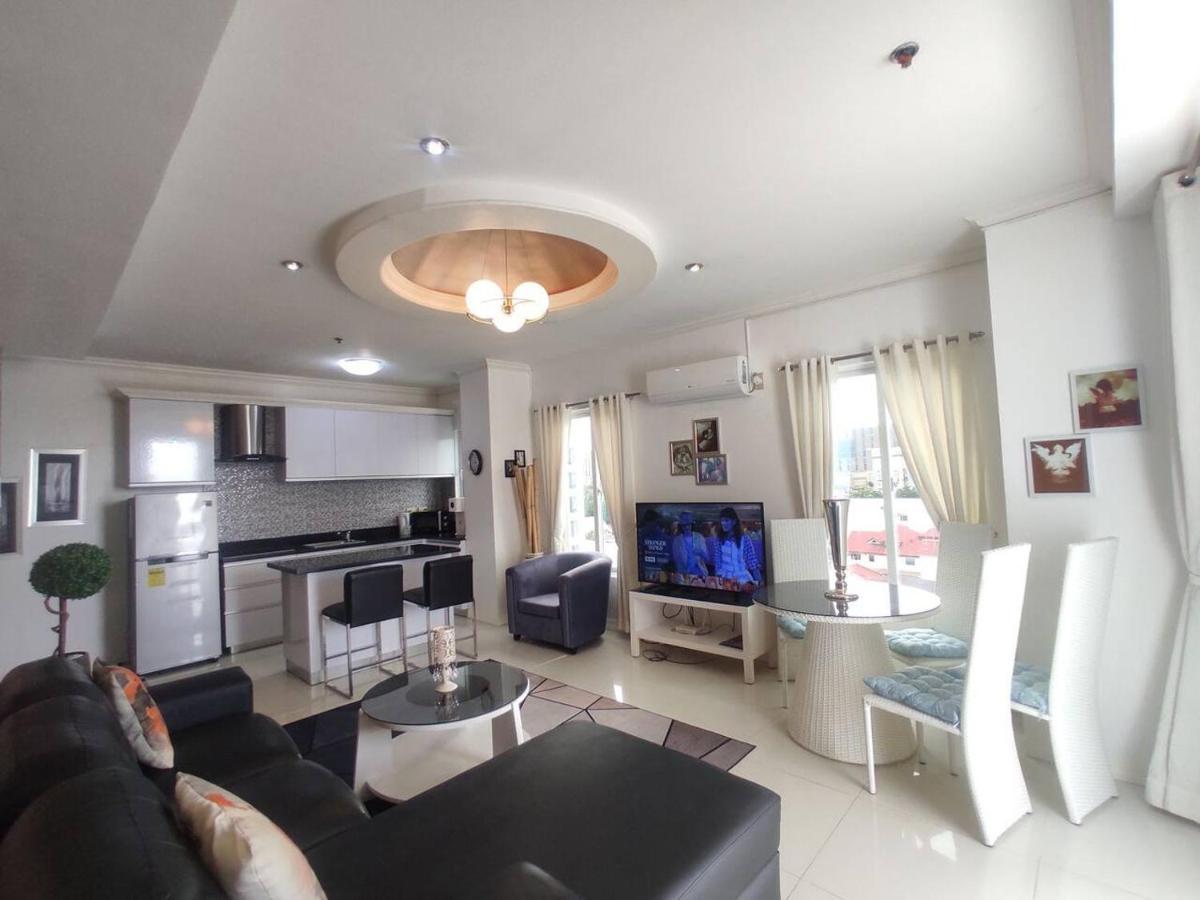 2Br Condo At Kandi Tower 2 Angeles Exteriör bild